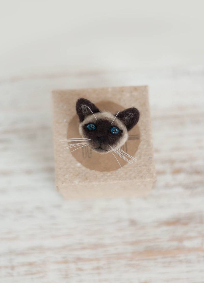 Siamkatze Pin, Benutzerdefinierte Katzenportrait Schmuck, Personalisiertes Geschenk Siamkatze Pin, Benutzerdefinierte Katzenportrait Schmuck, Personalisiertes Geschenk von WowWowWool