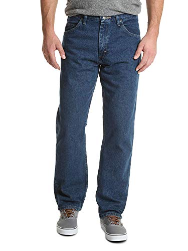 Wrangler Authentics Herren-Baumwolljeans mit 5 Taschen, Klassische, Flexible, lässige Passform, Dark Stonewash, 54W / 32L von Wrangler Authentics
