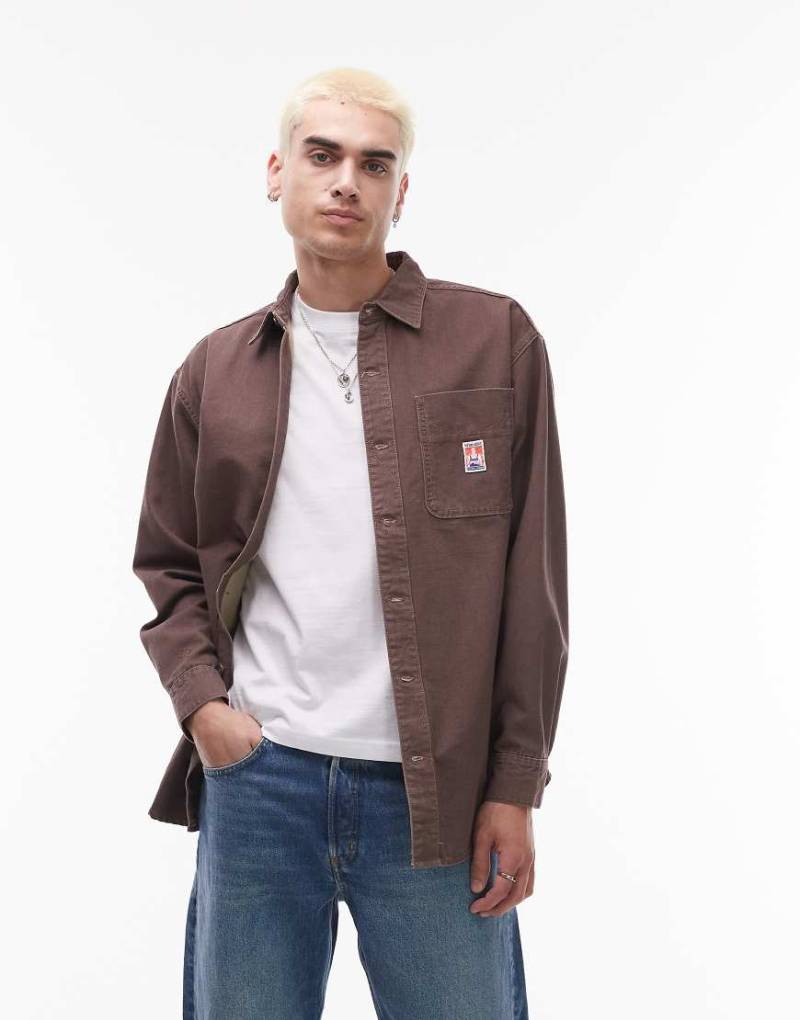 Wrangler - Casey Jones Workwear - Langärmliges Hemd in brauner Waschung von Wrangler