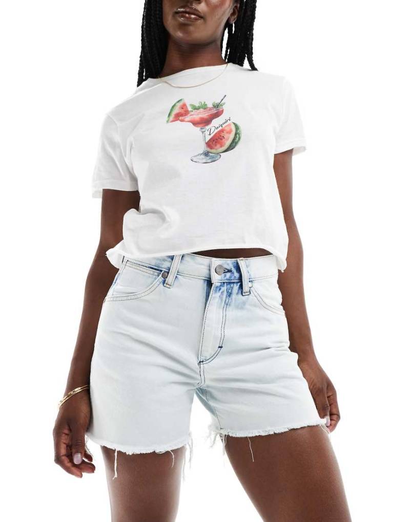 Wrangler - Cowboy-Jeansshorts in verwaschenem Bleichhellblau von Wrangler