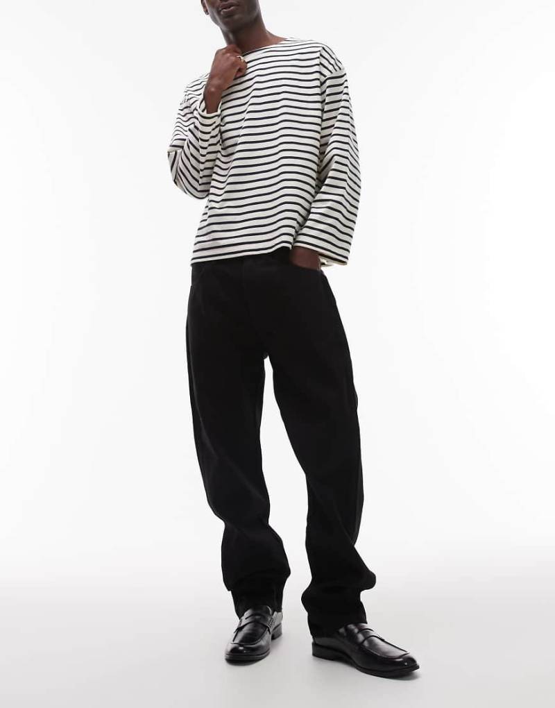 Wrangler - Frontier - Locher geschnittene Straight Fit Jeans in Schwarz von Wrangler