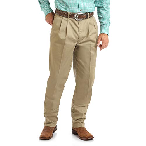 Wrangler Herren Big & Tall Riata Pleated Relaxed Fit Casual Pant Unterhose, Khaki, 44W / 32L von Wrangler