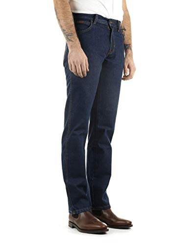 Wrangler Herren Texas 821 Authentic Straight Jeans, Darkstone, 36W / 34L von Wrangler