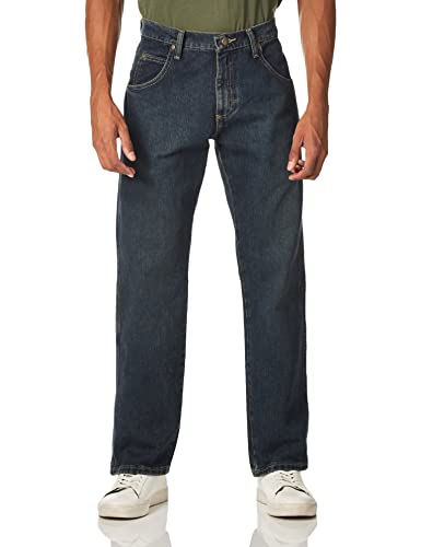 Wrangler Herren Rugged Wear Relaxed Straight Fit Jeans - Blau - 33W / 32L von Wrangler