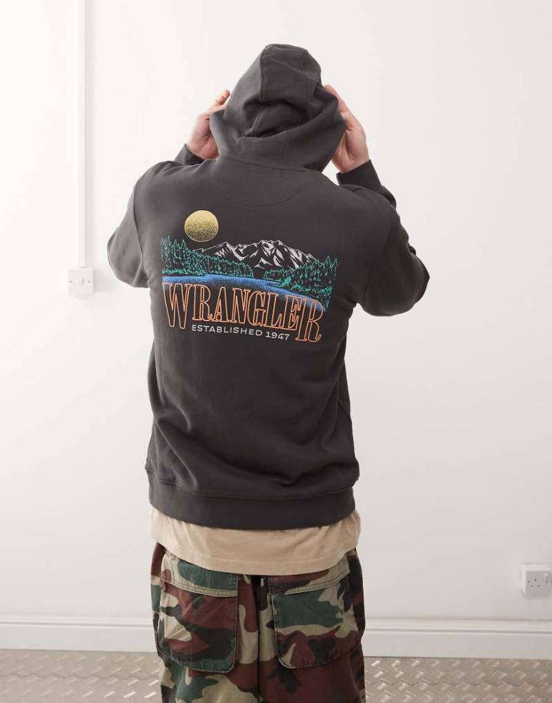 Wrangler - Kapuzenpullover in verblasstem Schwarz mit Logo und Fluss-Rückenprint von Wrangler