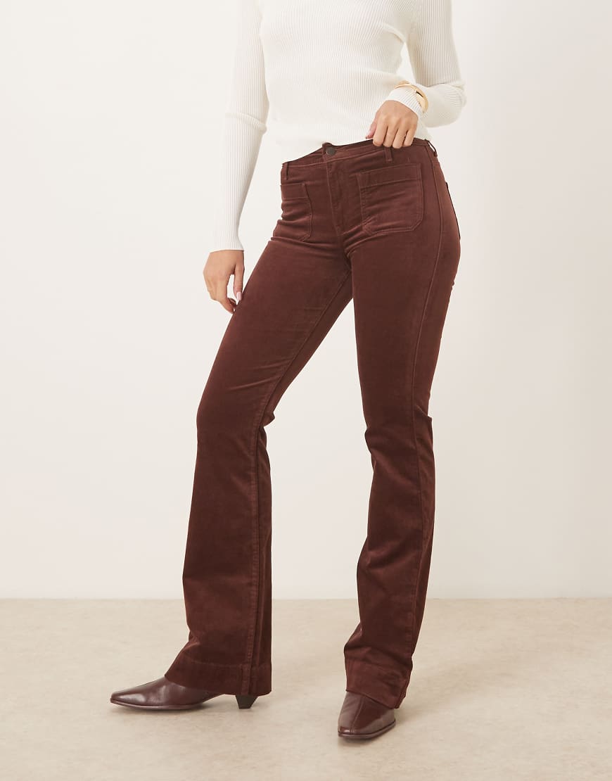 Wrangler - Schlaghose aus Cord in Braun mit Vordertaschen-Brown von Wrangler