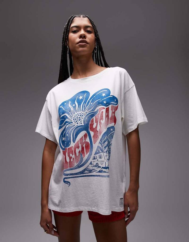 Wrangler x Lainey Wilson - Oversize-T-Shirt in Weiß mit Print von Wrangler