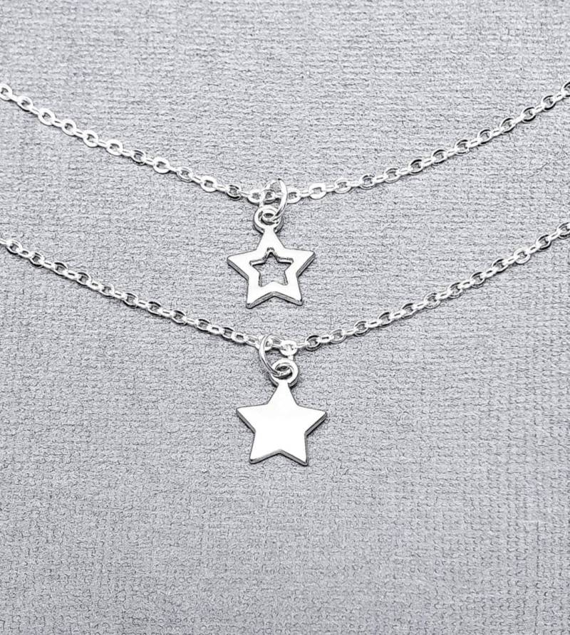 Mutter Tochter Twining Halsketten | Stern Charm Halsketten-Set Personalisierte Geburtsstein von WrapsOhDee