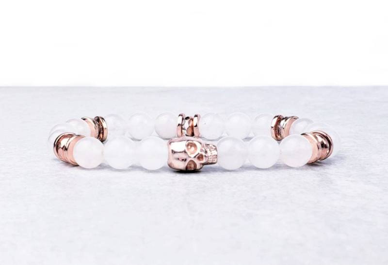 Schädel Armband Rose Gold | Weißes Quarz-Rosengold-Edelstein-Armband Weiß Und Rosegold Perlen Stapelbares von WrapsOhDee