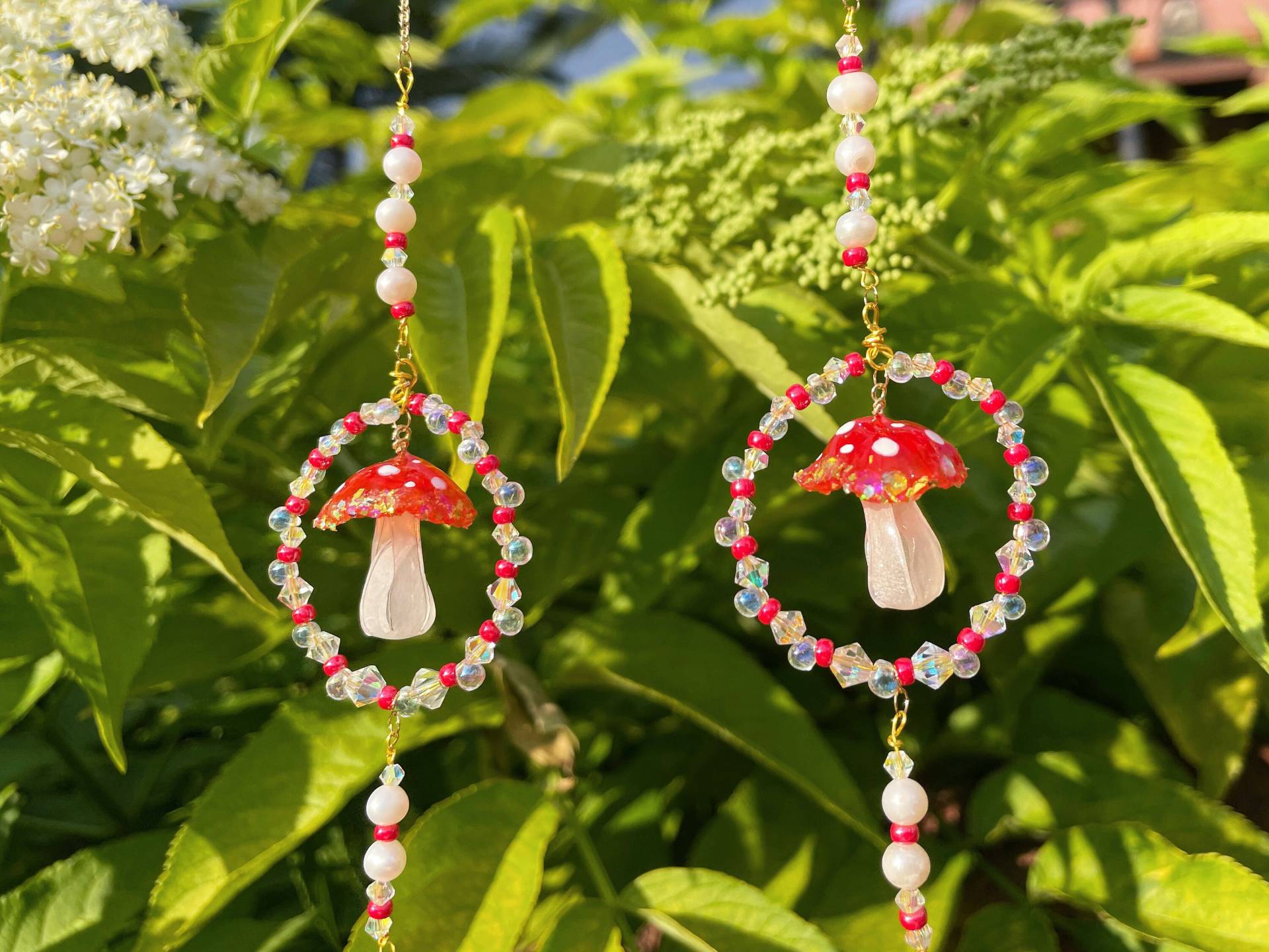 Pilz Brillenkette, Fliegenpilz Sonnenbrillen Kette, Swarovski Kristall Niedliche Rave Schmuck, Hippie Festival Geschenk von WrenJewelryCA