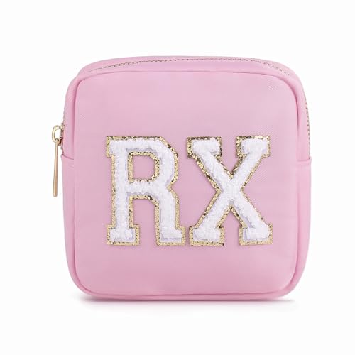 uekeboag Personalized Small Nylon Rx Cosmetic Bag, Cute Chenille Letter Patch Medicine Drug Pouch with Zipper,Preppy Makeup Travel Vitamin Bag for Women and Girls (Light Pink) von uekeboag