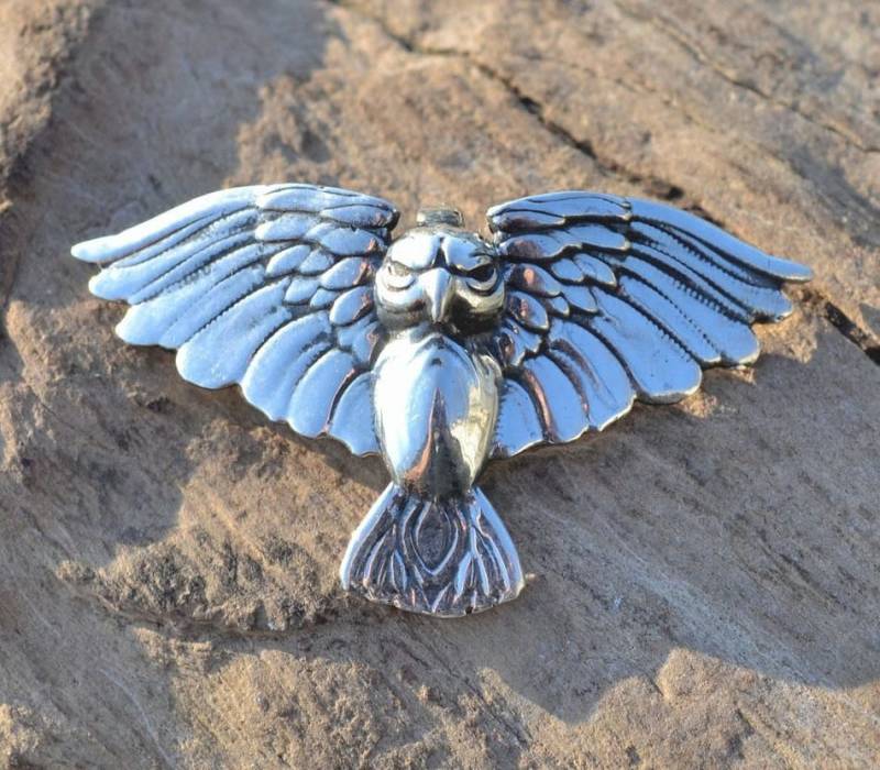 Athene Noctua Barn Owl Sterling Silver Pendant Necklace Charm Amulet Talisman Jewel Jewelry Jewellery Owls Animals Bird Flying Pagan Athene Noctua Barn Owl Sterling Silver Pendant Necklace Charm Amulet Talisman Jewel Jewelry Jewellery Owls Animals Bird Flying Pagan von WulflundJewelry