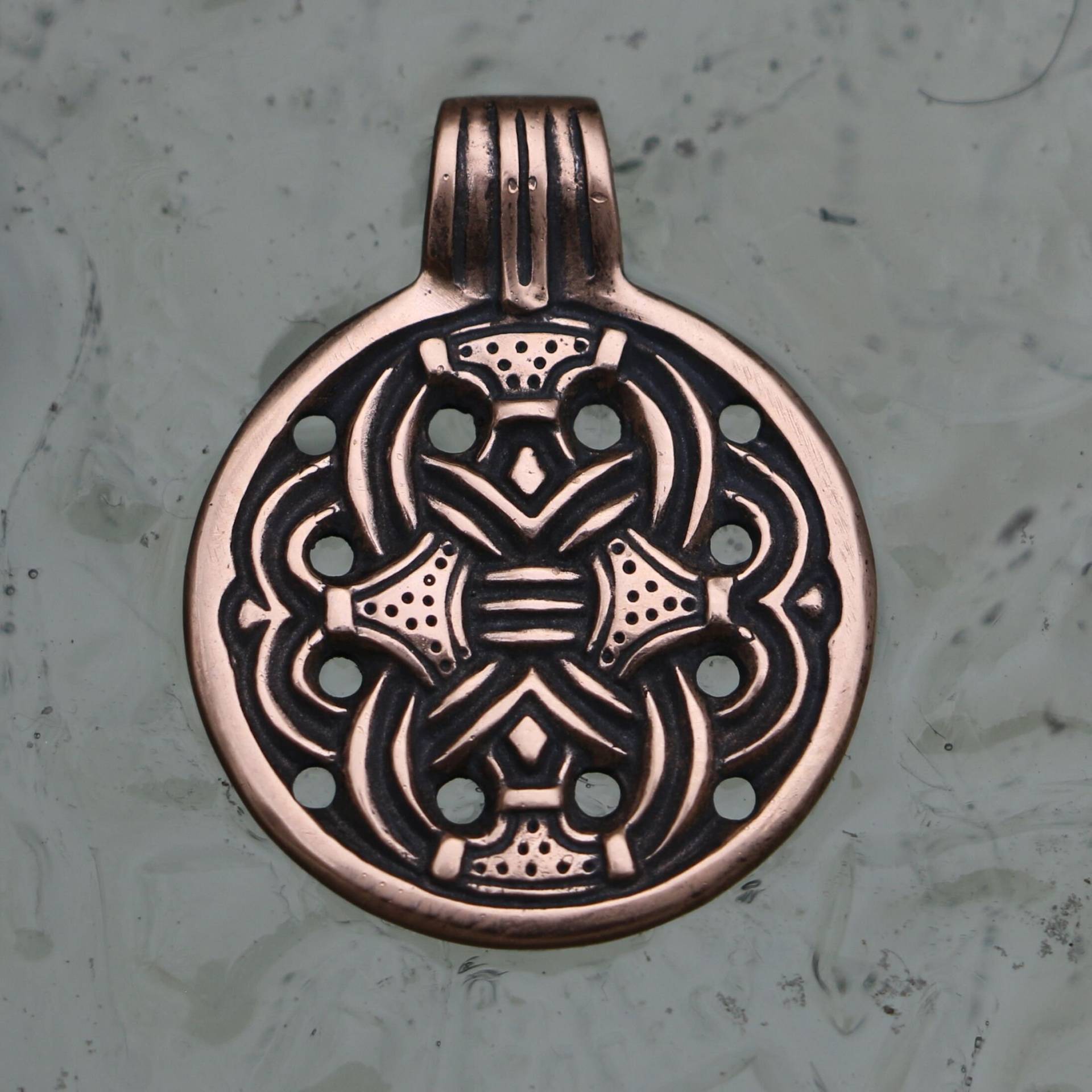 Borre - Anhänger, Wikinger Stil, Bronze Skandinavien Runde Halskette Charm Amulett Living Geschichte Reenactment von WulflundJewelry