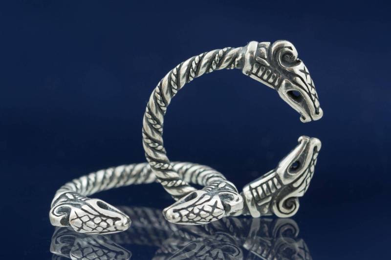 Dreki Sterling Silber Wikinger Ring Pagan Artisan Schmuck Böhmen Tschechien Eigenes Design von WulflundJewelry