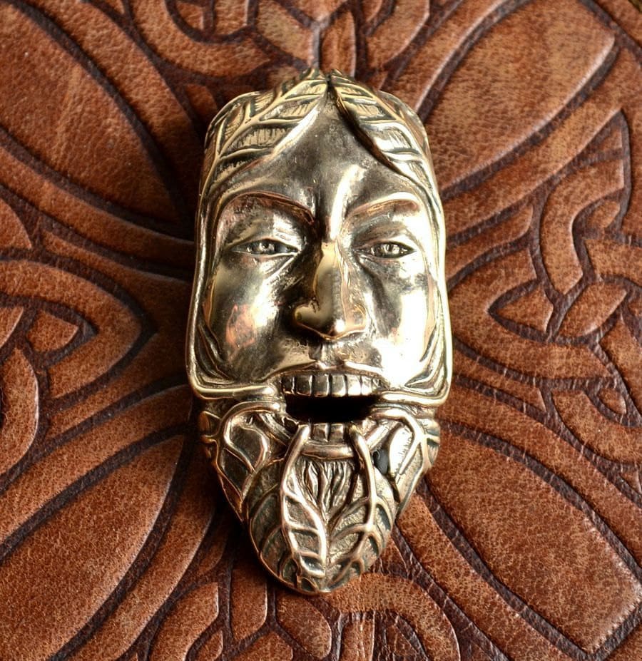 Greenman Bronze Pendant Green Man Cernunnos Jack in The Green Face Leaves Tree Forrest Man Celtic Pagan Jewelry Natural Jewellery Greenman Bronze Pendant Green Man Cernunnos Jack in The Green Face Leaves Tree Forrest Man Celtic Pagan Jewelry Natural Jewellery von WulflundJewelry