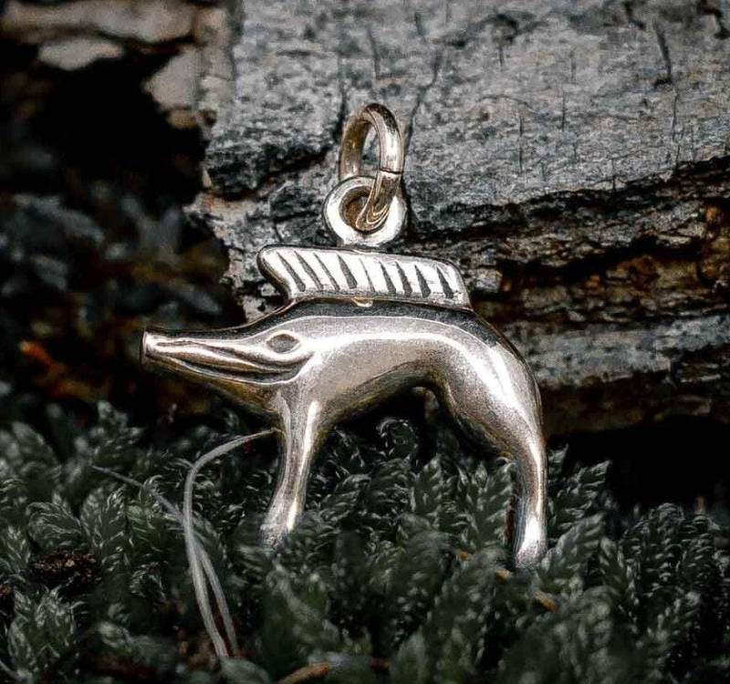 Keltisch Eber Neuvy-En-Sullias Silber Anhänger von WulflundJewelry
