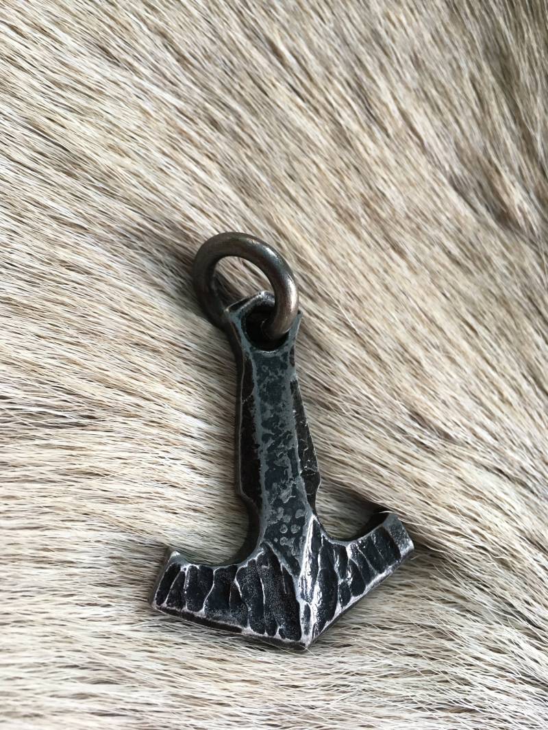 Mjolnir, Geschmiedetem Stahl Thors Hammer, Anhänger von WulflundJewelry