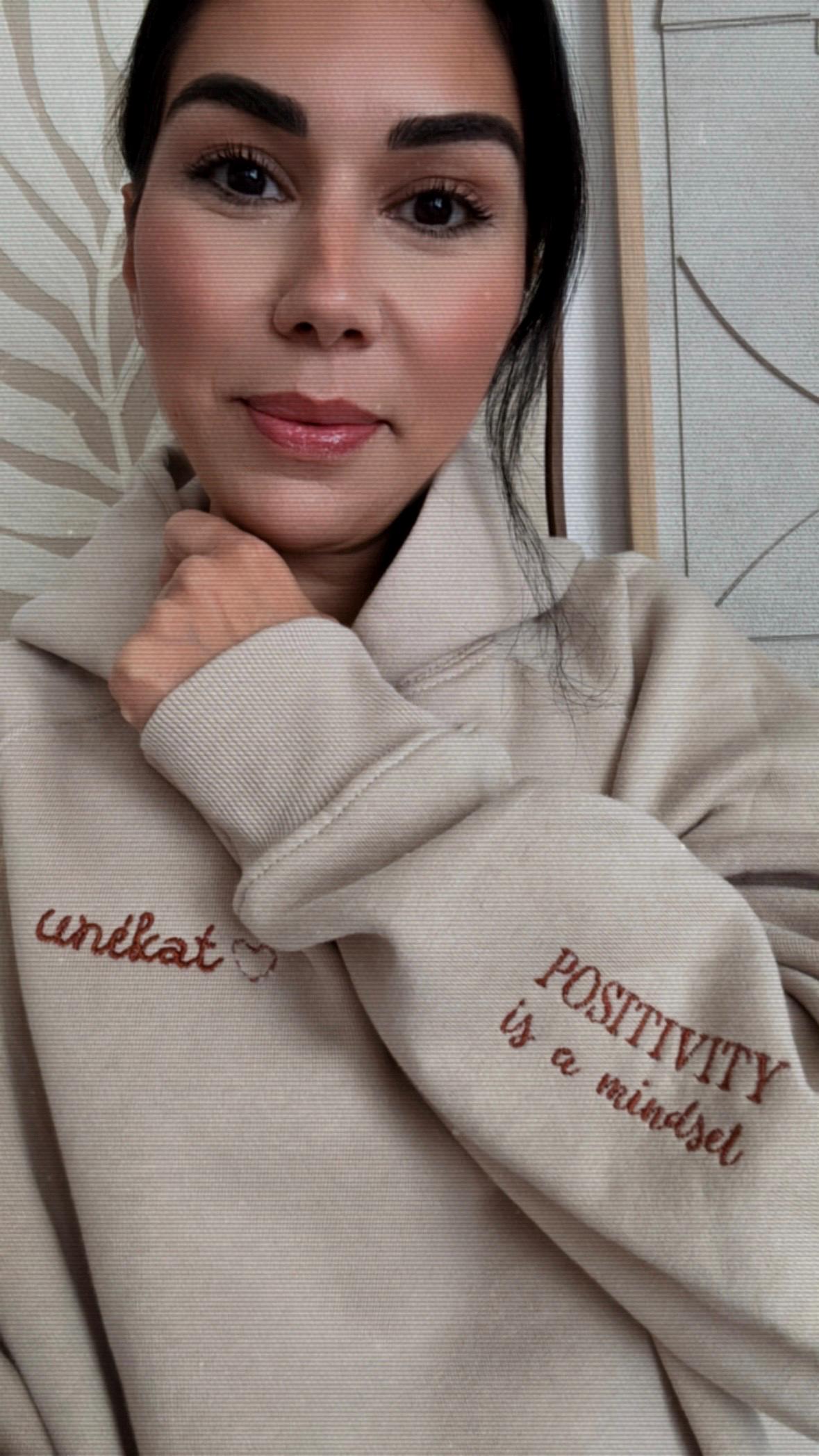 Bestickter Hoodie Bestickter Hoodie von WunderfadenMami