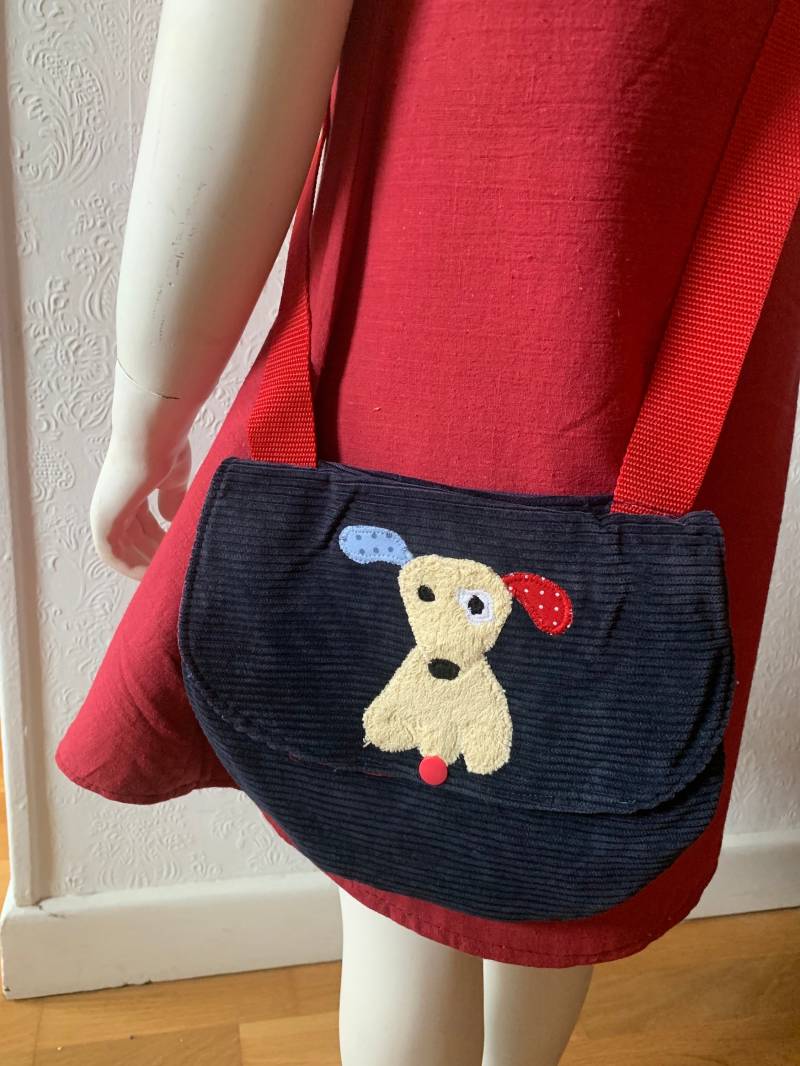 Kindergartentasche Tasche Mädchen Kinder Applikation Hund Beutel Cord Baumwolle 2-Lagig H19 X B23 von Wunderkindershop