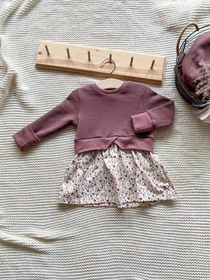 Sweater/Pullover Mit Schößchen | Girly Sweater Kleid Mädchen Ab Größe 56 Bis 158 von WundervollesShop