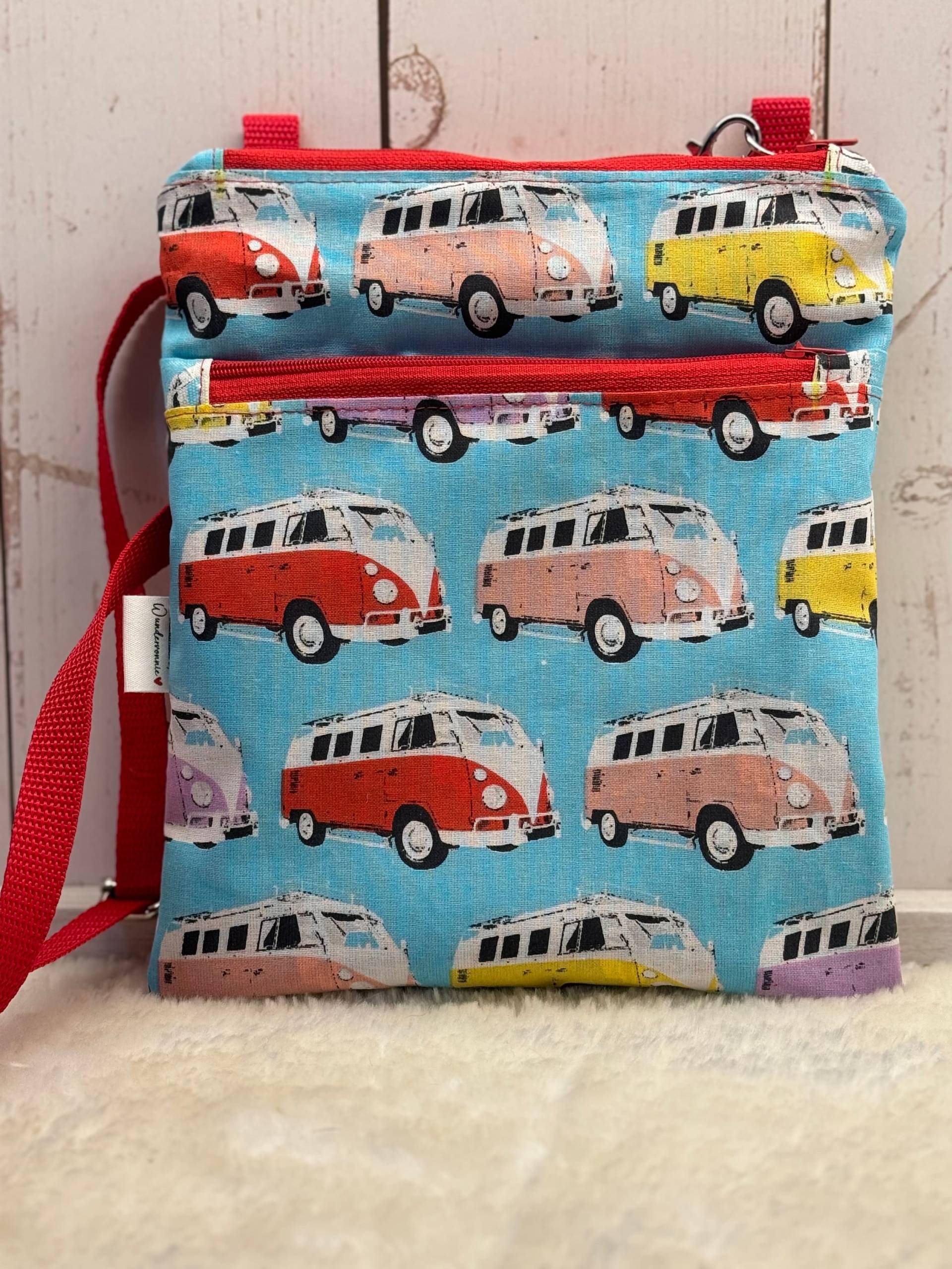 Tasche, Slingbag, Handtasche , Clutch Bully Bullyliebe Vw Bus Tasche, Slingbag, Handtasche , Clutch Bully Bullyliebe Vw Bus von Wundervonnie