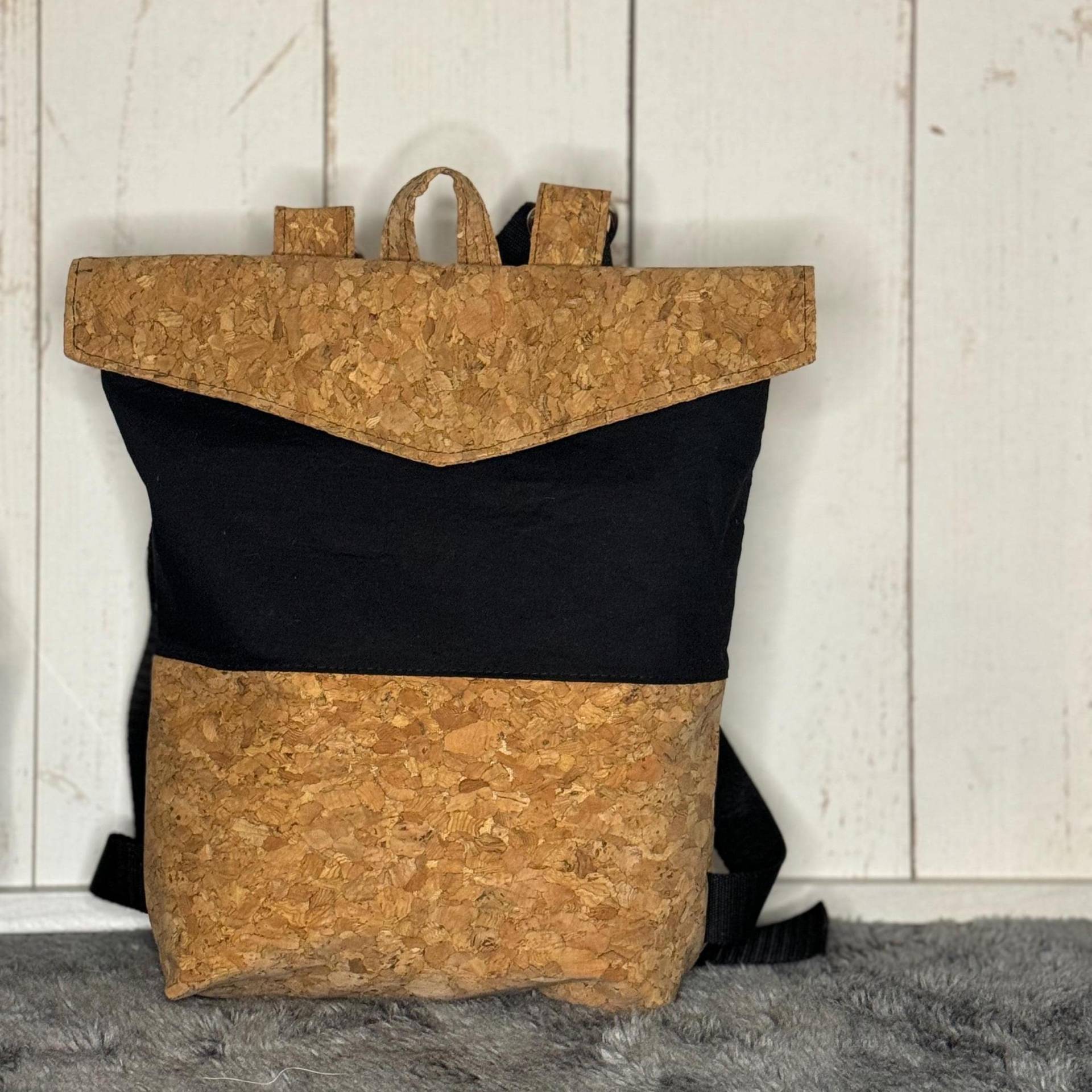 Toller Rucksack Im Edlen Kork/ Canvas Design Toller Rucksack Im Edlen Kork/ Canvas Design von Wundervonnie