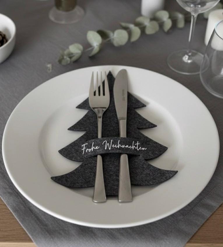 Weihnachtsbaum Aus Filz | Bestecktasche Geldgeschenk Geschenkbote Frohe Weihnachten Personalisiert Mit Name Tannenbaum Nikolaus von WunschFilz