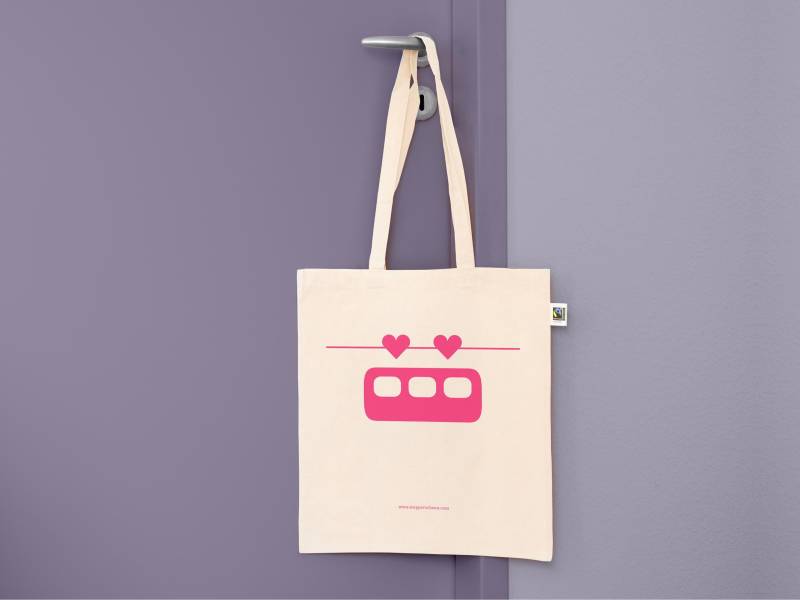 Baumwollbeutel „Herzibahn Pink"/Aus Bio-Baumwolle Mit Langen Henkeln Tasche, Tragetasche, Einkaufsbeutel Wuppertal & Schwebebahn Baumwollbeutel „Herzibahn Pink"/Aus Bio-Baumwolle Mit Langen Henkeln Tasche, Tragetasche, Einkaufsbeutel Wuppertal & Schwebebahn von Wupperschoen