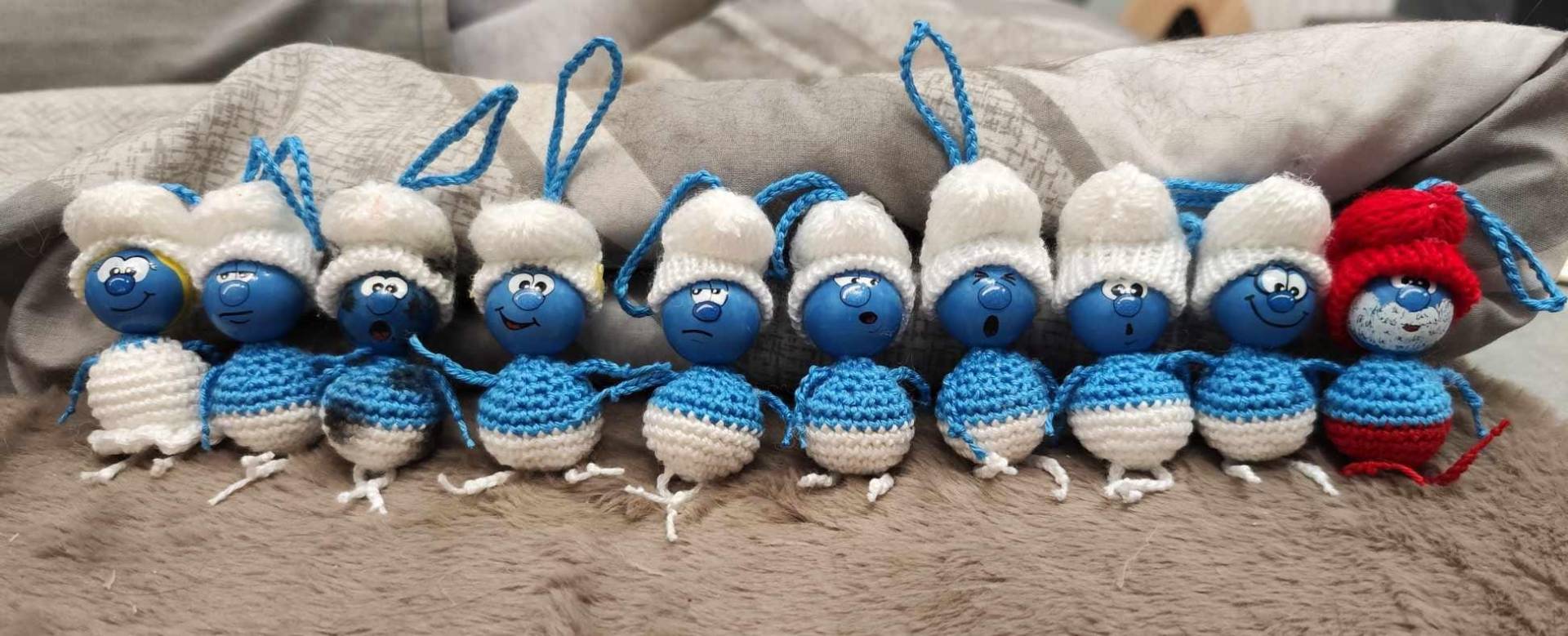 Handgemachtes Blaues Würmchen Mit Charakterkopf - Unikat, Dekofigur, Geschenkidee Handgemachtes Blaues Würmchen Mit Charakterkopf - Unikat, Dekofigur, Geschenkidee von WurmHaeklerin