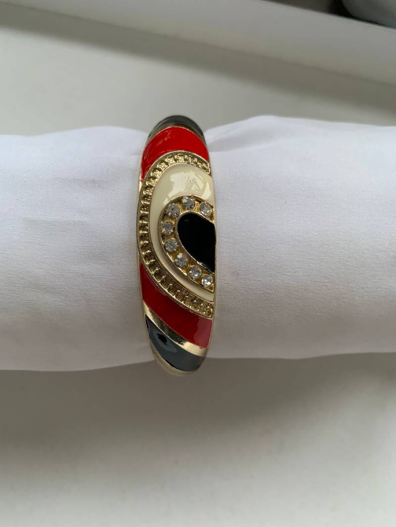 Damen Armreif Emaille Optik Rot, Schwarz, Beige Gold Handbemalt Mit Jeweils 7 Weißen Steinen Gegenüber Damen Armreif Emaille Optik Rot, Schwarz, Beige Gold Handbemalt Mit Jeweils 7 Weißen Steinen Gegenüber von Wuundertuete