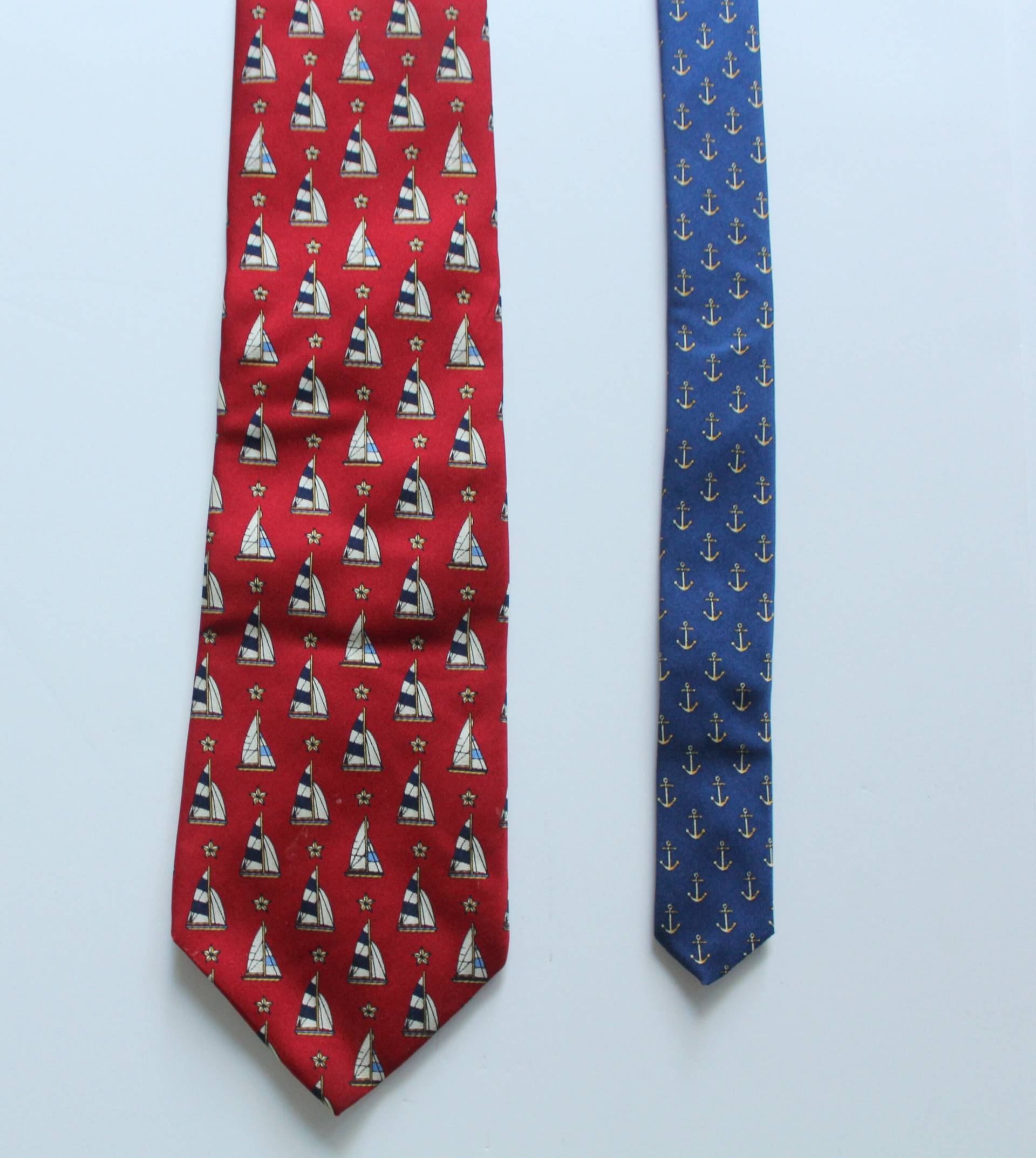 Vintage Tommy Hilfiger Seide Segelboot Und Anker Halskette 1990Er Jahre von WylieOwlVintage