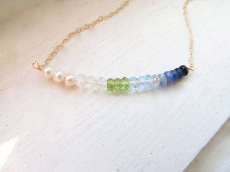 Geburtsstein Bar Halskette Benutzerdefinierte Edelstein Schmuck, Mutter Geschenk von WynnDesign