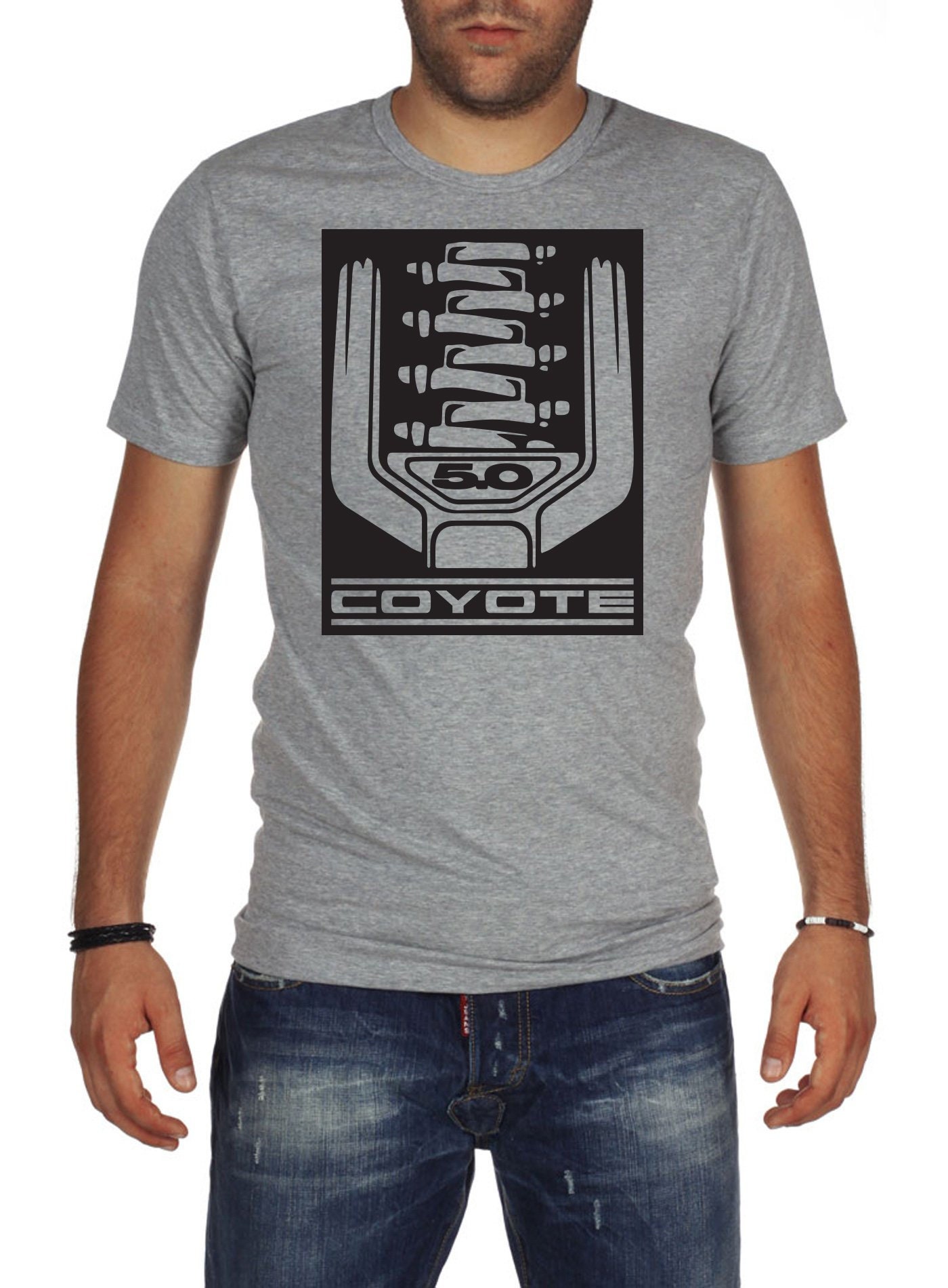 Coyote 5.0 Engine Grau S550 Grün Mustang T-Shirt Coyote 5.0 Engine Grau S550 Grün Mustang T-Shirt von XBrosApparel