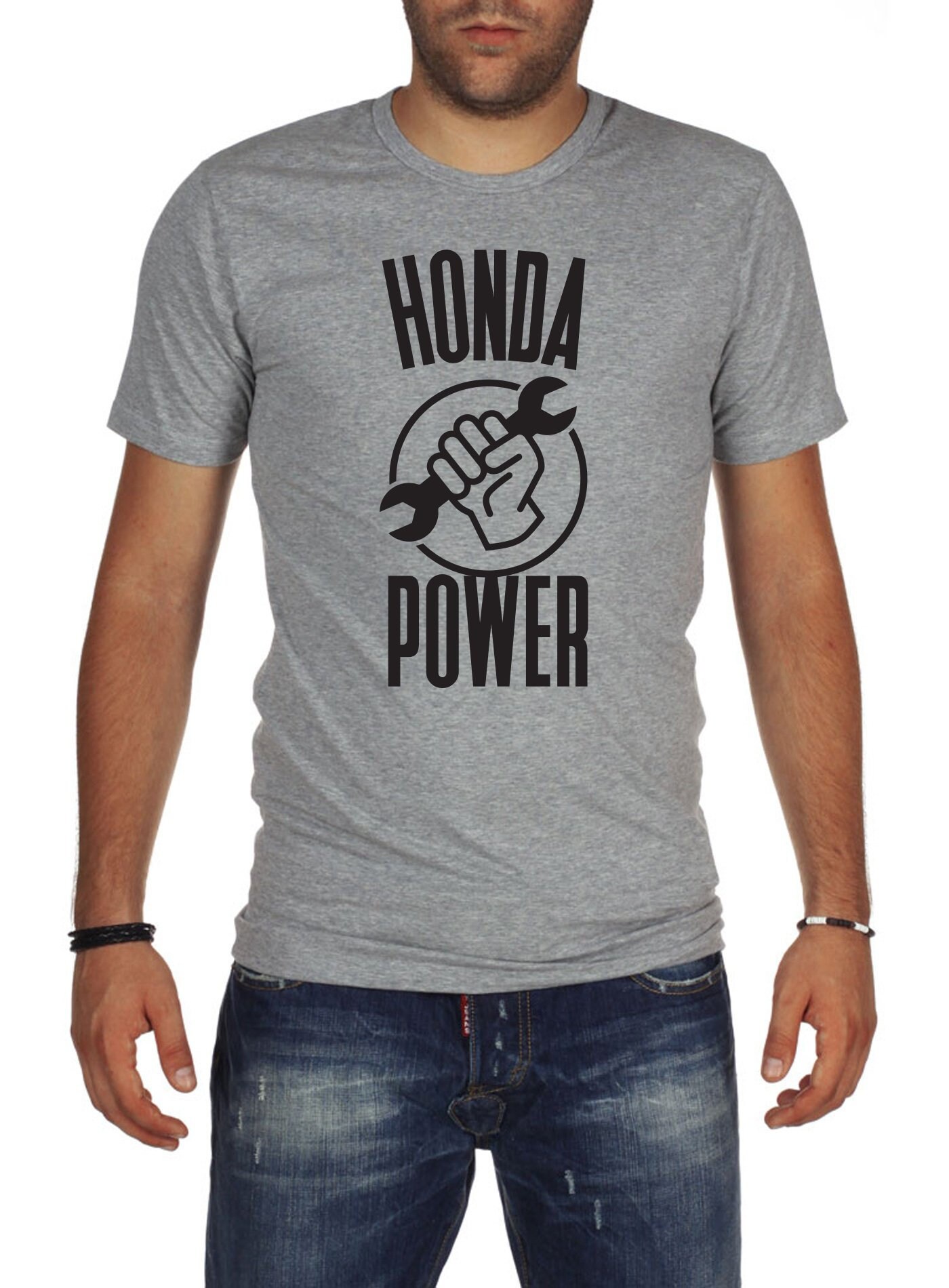Honda Macht T-Shirt Jdm Muskel Werkzeug Schraubenschlüssel Civic Vtec Accord S2000 Typ-R Honda Macht T-Shirt Jdm Muskel Werkzeug Schraubenschlüssel Civic Vtec Accord S2000 Typ-R von XBrosApparel