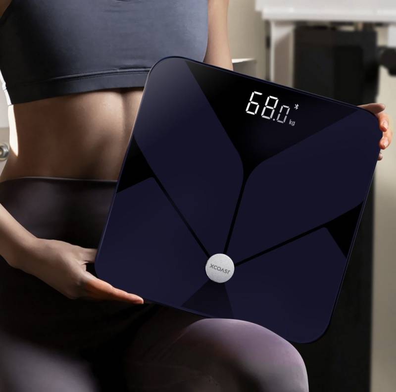 XCOAST Körper-Analyse-Waage WELLISCALE, Diagnosewaage bis 200KG max. Gewicht, kompatibel mit iOS und Android, Körperanalyse Waage mit Bluetooth Anbindung an Handy App von XCOAST