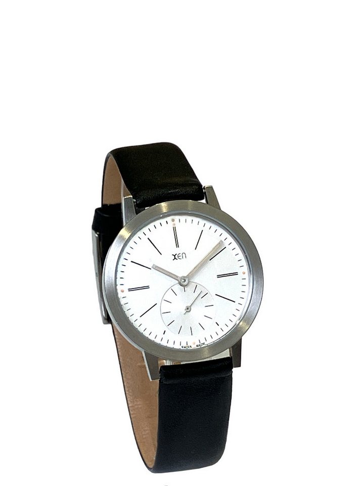XEN Quarzuhr Herren Schwarz Edelstahl Swiss Made Leuchtzeiger Weiß Lederband XQ0032, kleine Sekunde, versenkte Krone im Gehäuse von XEN