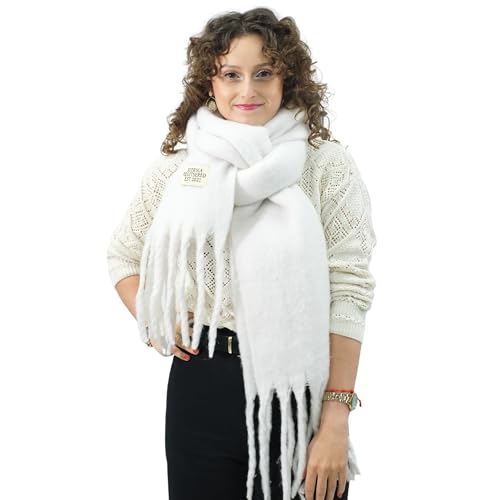 Xifrika Damenschal Winter XXL 248x39cm – Uni in Weiß – Weich, Warm, Extra Groß – 100 % Polyester mit Fransen – Ideal für den Alltag von Xifrika