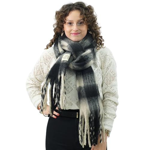 Xifrika Damenschal Winter XXL 248x39cm – Kariert in Schwarz und Weiß – Weich, Warm, Extra Groß – 100 % Polyester mit Fransen – Für den Alltag von Xifrika