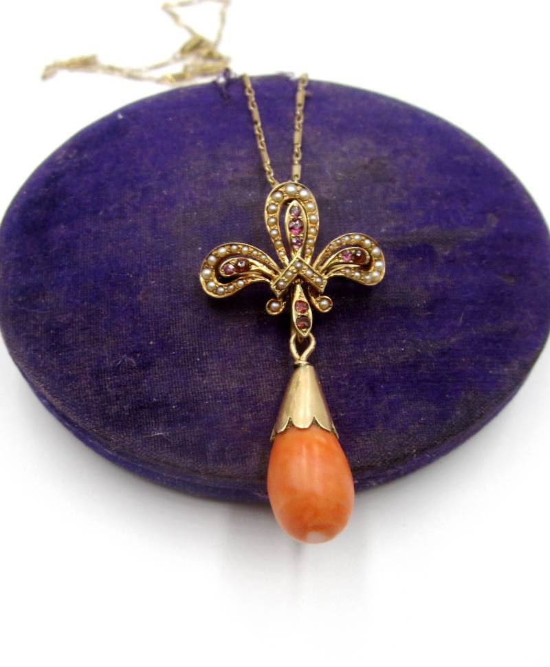 Antike Vintage 14K Goldkette & Korallen Sea Pearl Licht Rubin Perlen Halskette von XLHDesignsArt
