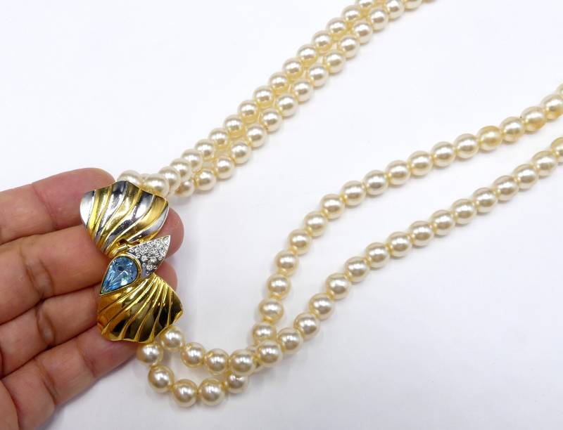 Vintage Gold Ton Strass Verschluss & 2 Perlenschnur Perlen Halskette von XLHDesignsArt