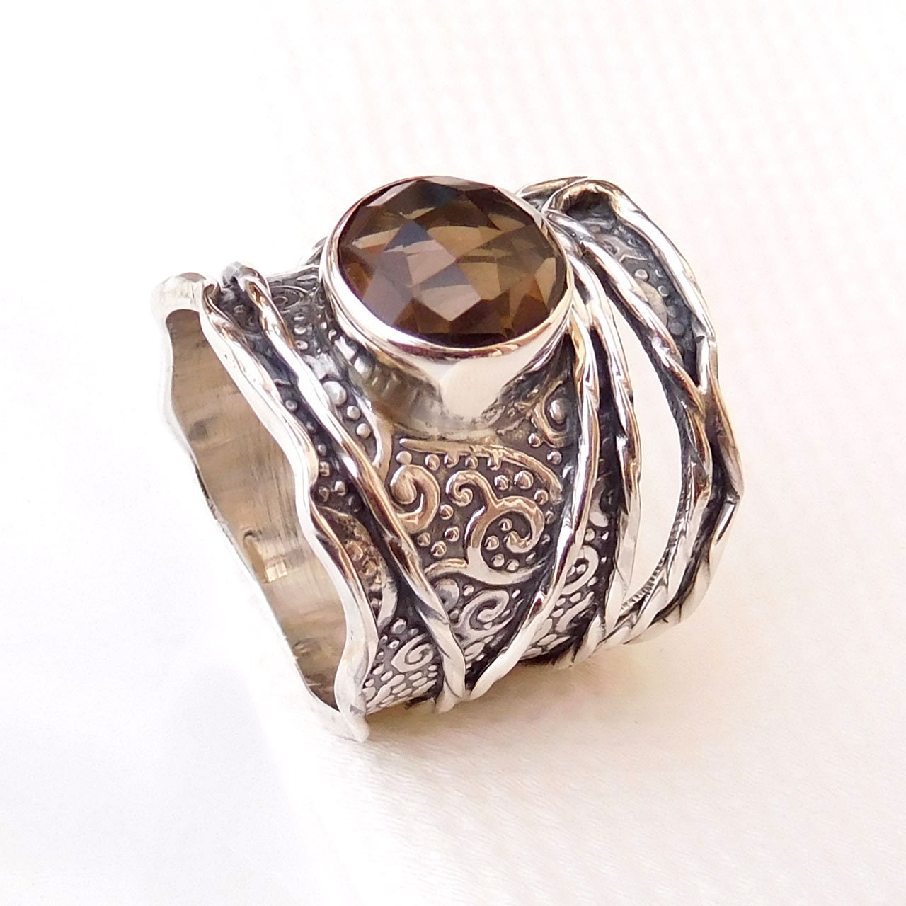 Handgemachter Rauchquarz-Ring Aus Sterlingsilber von XLjewelry