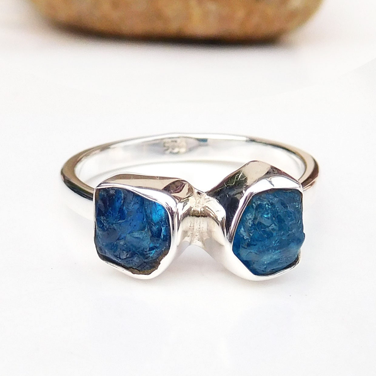 Roher Neon Blauer Apatit-Ring 925Er Sterlingsilber-Kristall von XLjewelry