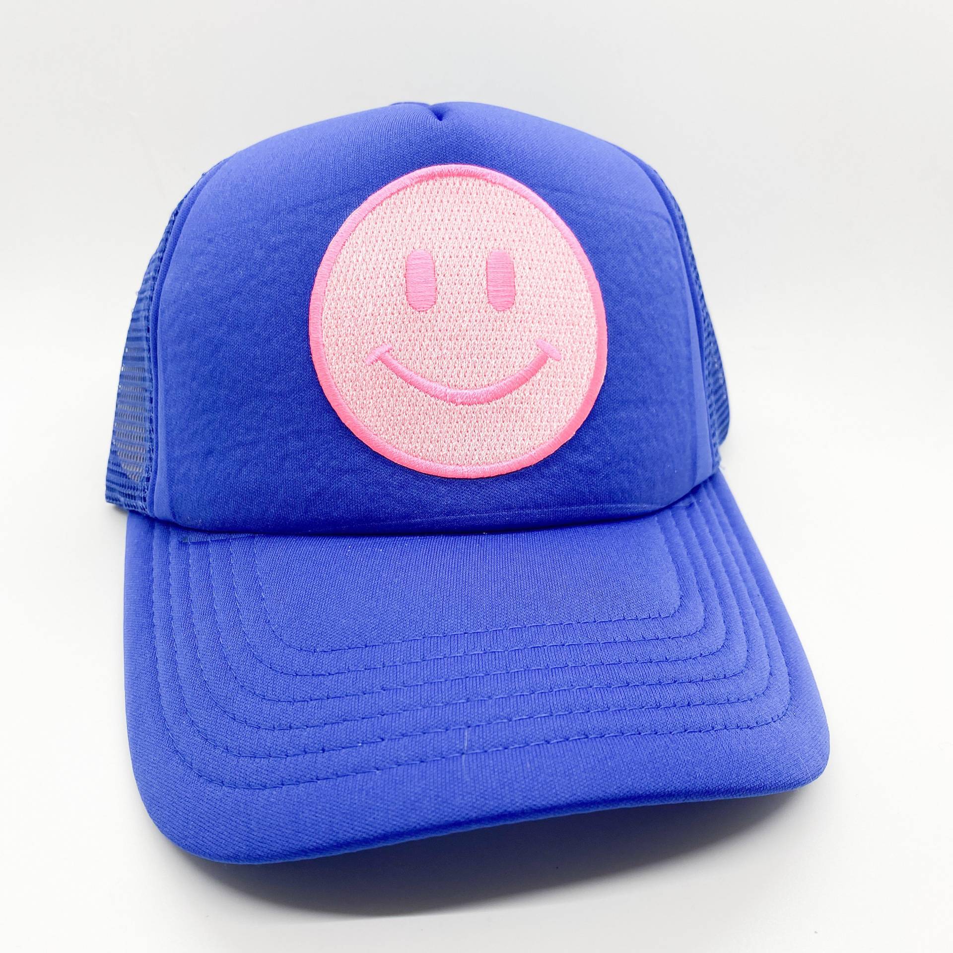 Royal Blau Pink Happy Face Trucker Mütze | Smile Patch Hut Lächelnder Aus Schaumstoff Unisex Ball Cap Baseball von XOKendallCo