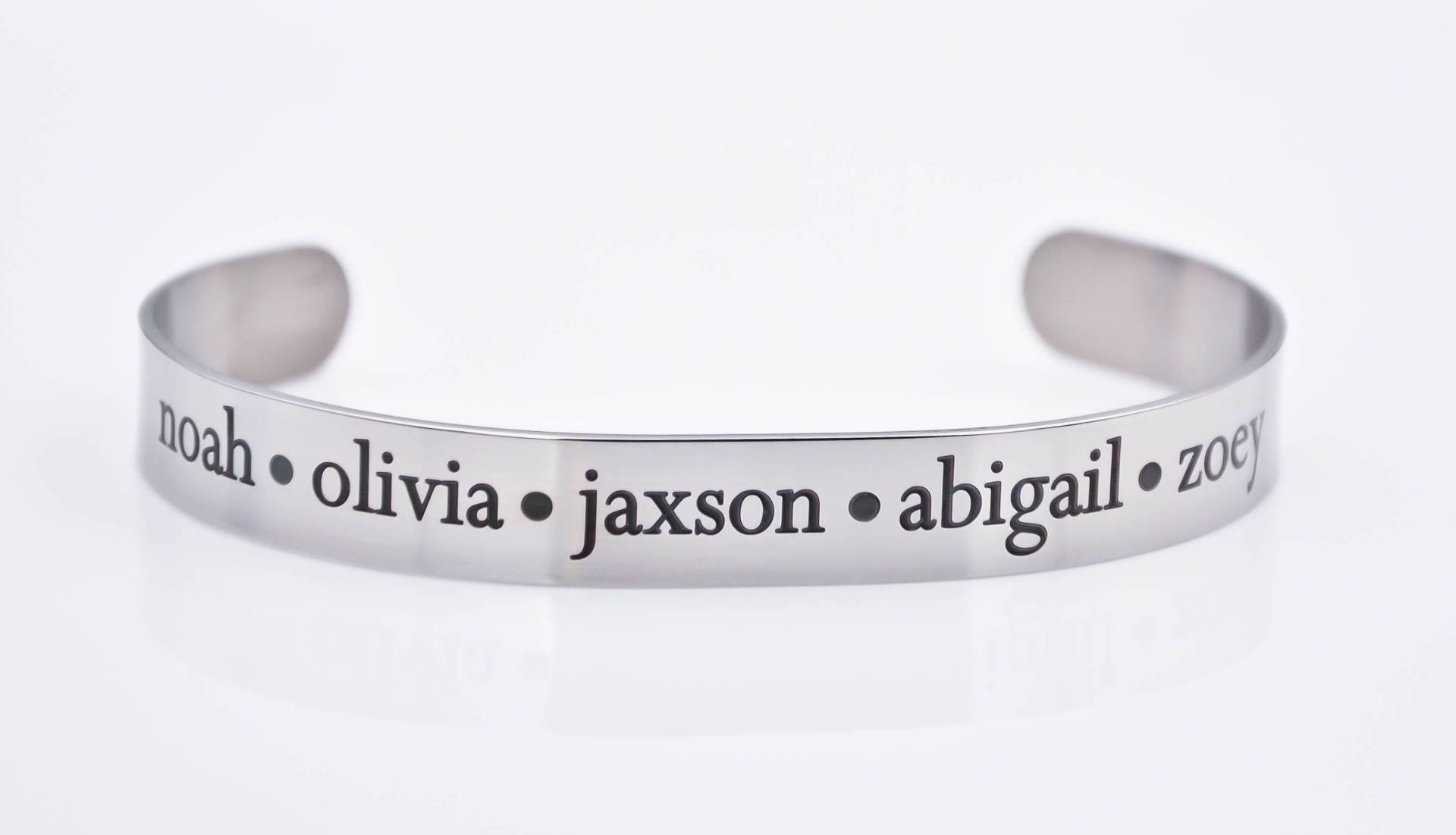 Mutter Geschenk - Armband Für Mama, Personalisiertes Mit Namen, Personalisierte Manschette, Muttertag von XOXOandcompany