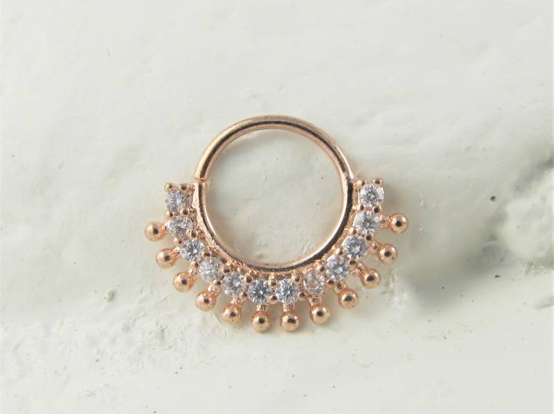 14 K Rose Gold Daith Pircing, Septum Gefüttert Cz Und Kugeln Biegsam Reifen Ring 18G 8mm 14 K Rose Gold Daith Pircing, Septum Gefüttert Cz Und Kugeln Biegsam Reifen Ring 18G 8mm von XSBodyJewelry
