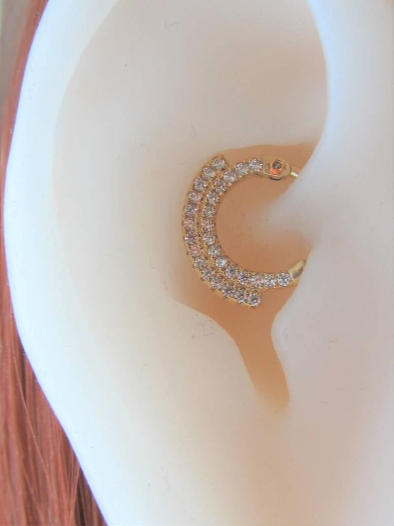 14 K Solid Gold Daith Piercing Doppel Trinity Clicker.. 16G.. 8mm Innendurchmesser.. Nickelfrei von XSBodyJewelry