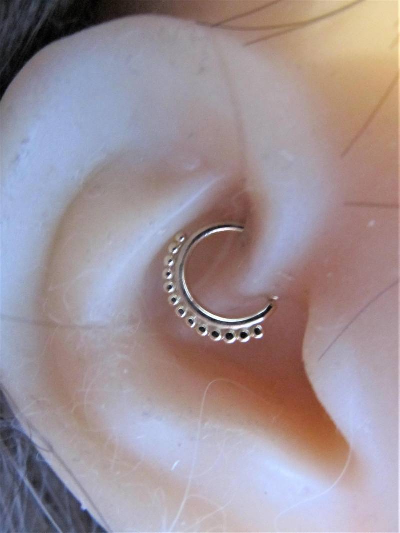 14K Solid Gold Daith Piercing, Septum, Multiball Nickelfrei Biegbarer Ring..16G..8 Mm von XSBodyJewelry