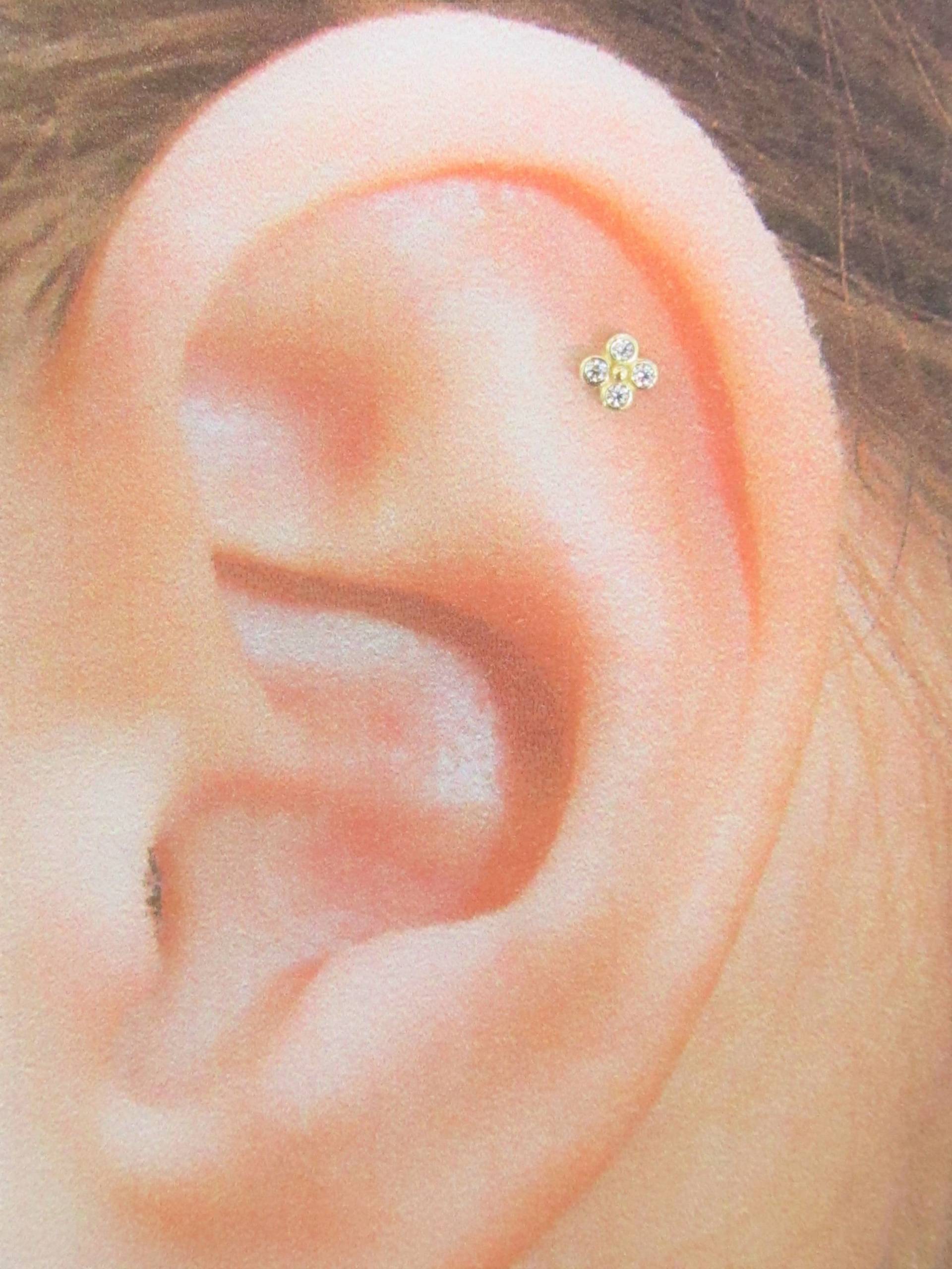 14K Solid Gold Helix Piercing, Knorpel Bezel 4 Cz Labret Ring..16G..6 Mm von XSBodyJewelry