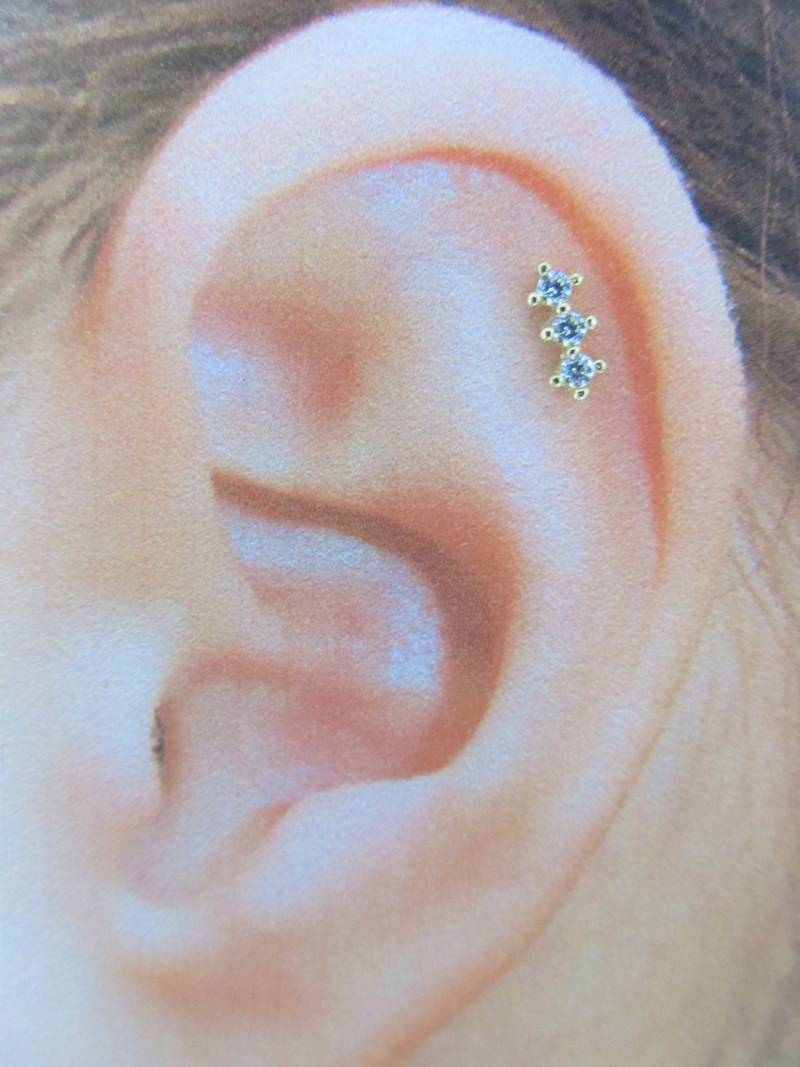 14K Solid Gold Helix.knorpel Piercing 3 Cz Prung Set Labret..16G..6 Mm von XSBodyJewelry