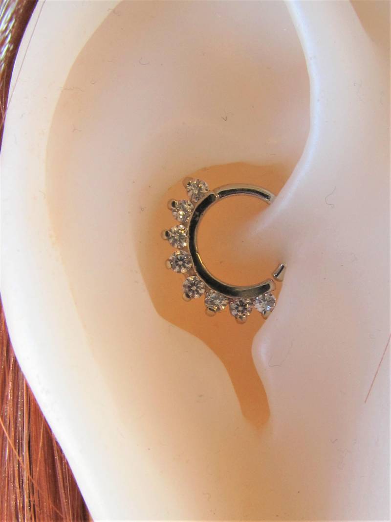 14K Solid Weißgold Daith Piercing Biegsam Cz Ring..16G..8 Mm von XSBodyJewelry